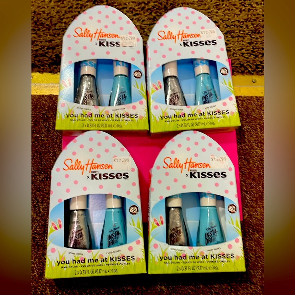 Brand new Polish & Fake Nail Bundle!!!